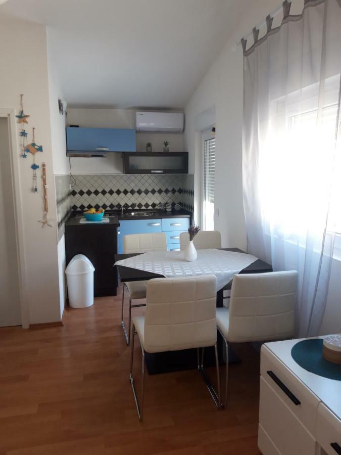 Doana Apartments Vir Exteriör bild